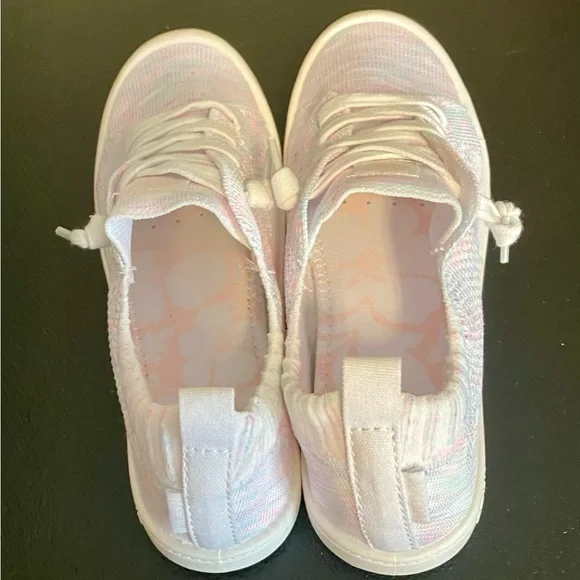 Roxy Tennis Shoe, Size 4, NWOT - Picture 3 of 11